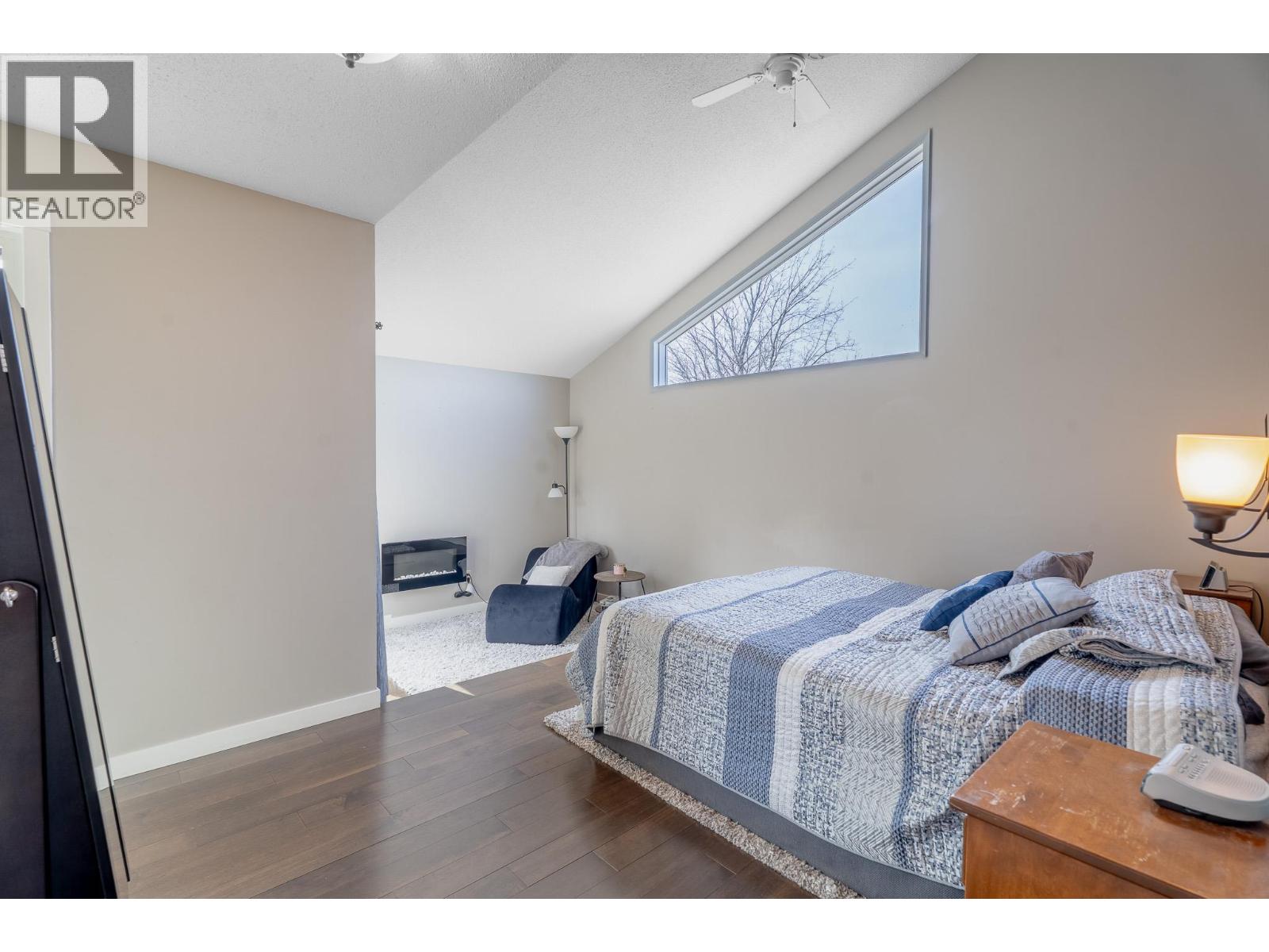 913 HUNTLEIGH Crescent, Kamloops