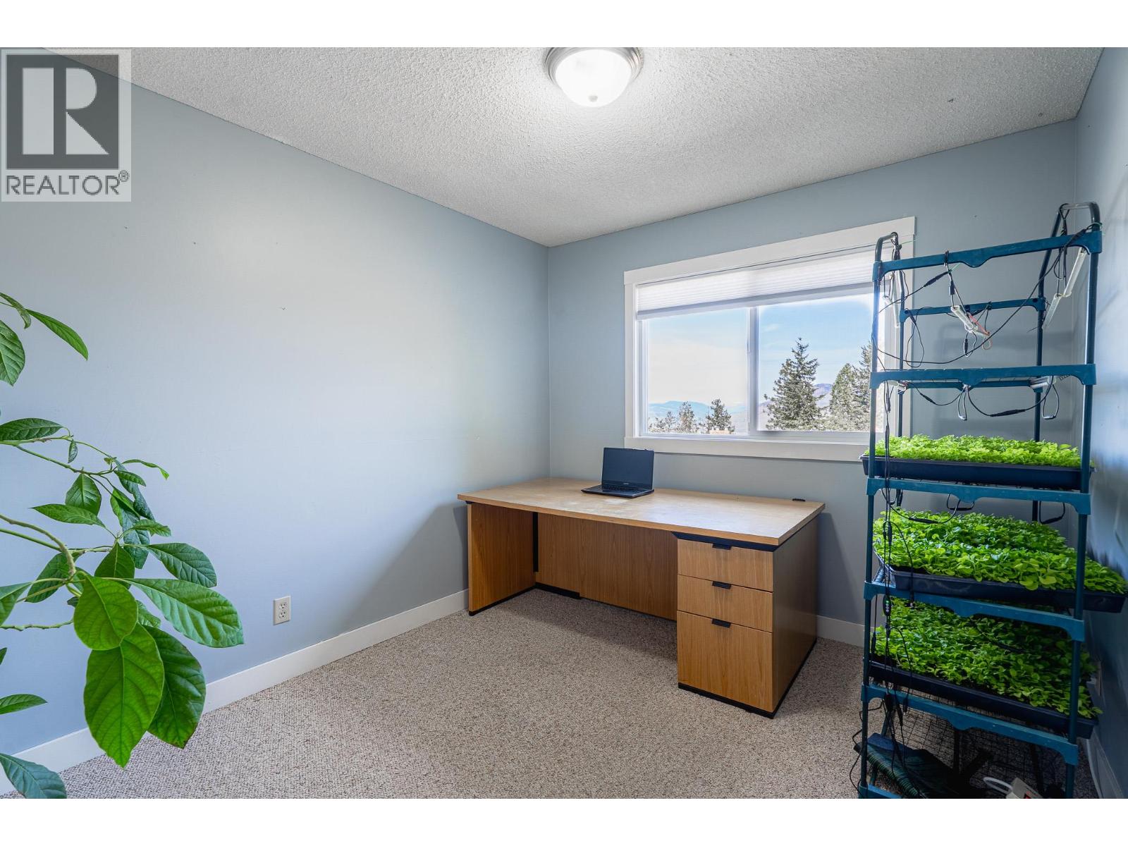 913 HUNTLEIGH Crescent, Kamloops