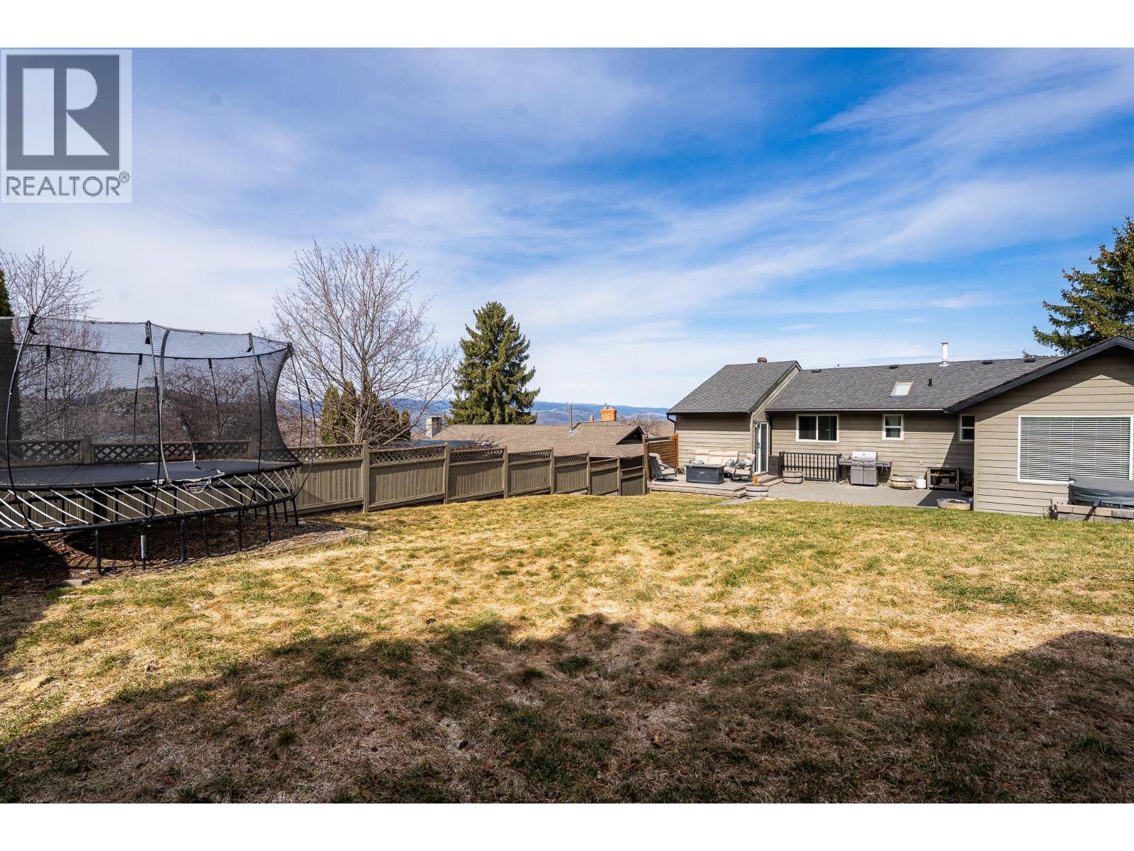913 HUNTLEIGH Crescent, Kamloops