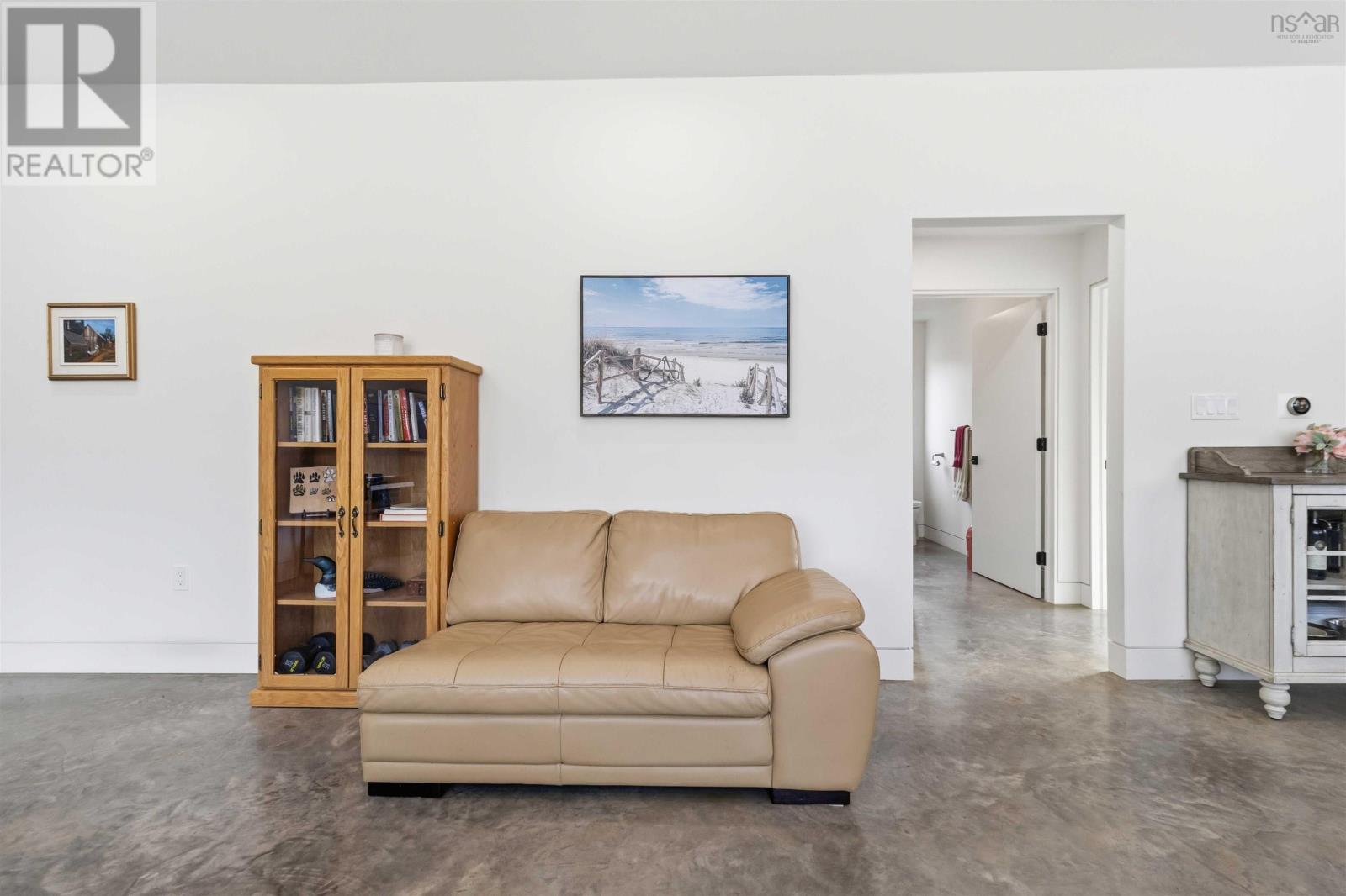 87 GOLDEN HORIZON DRIVE - 25