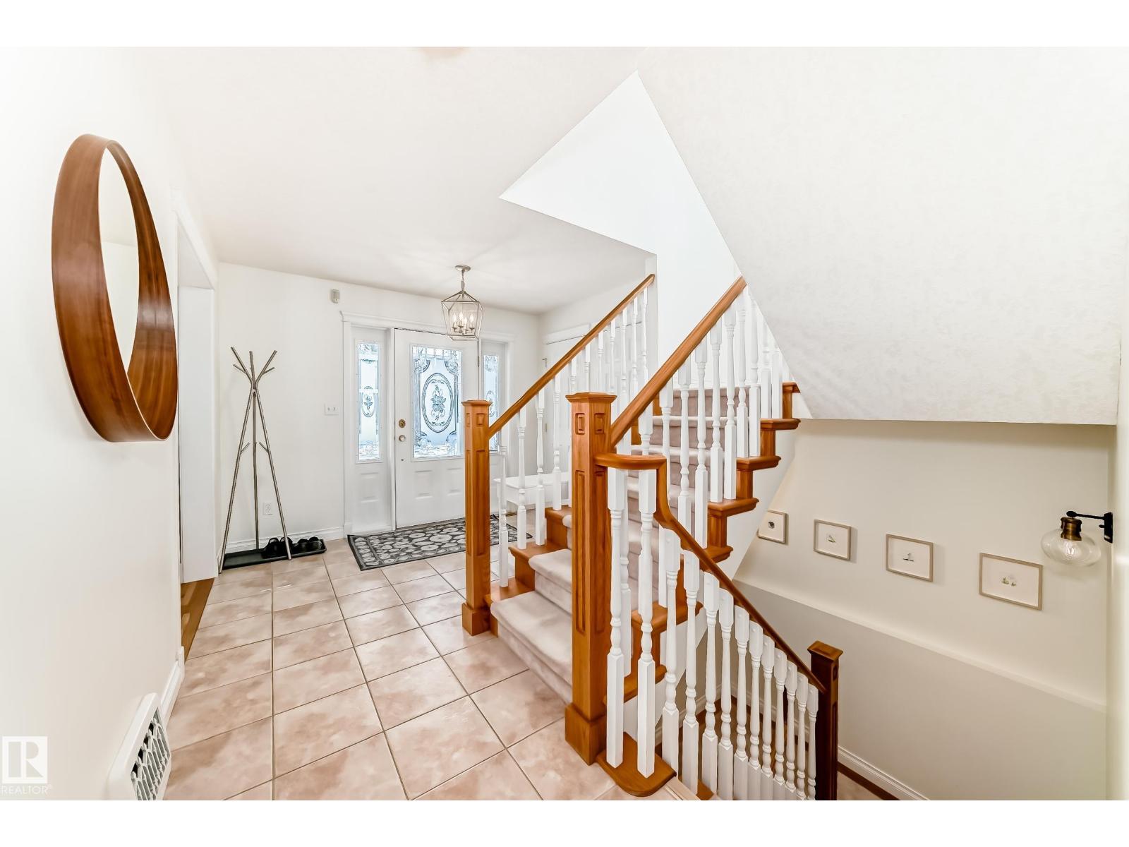 10812 128 ST NW, Edmonton