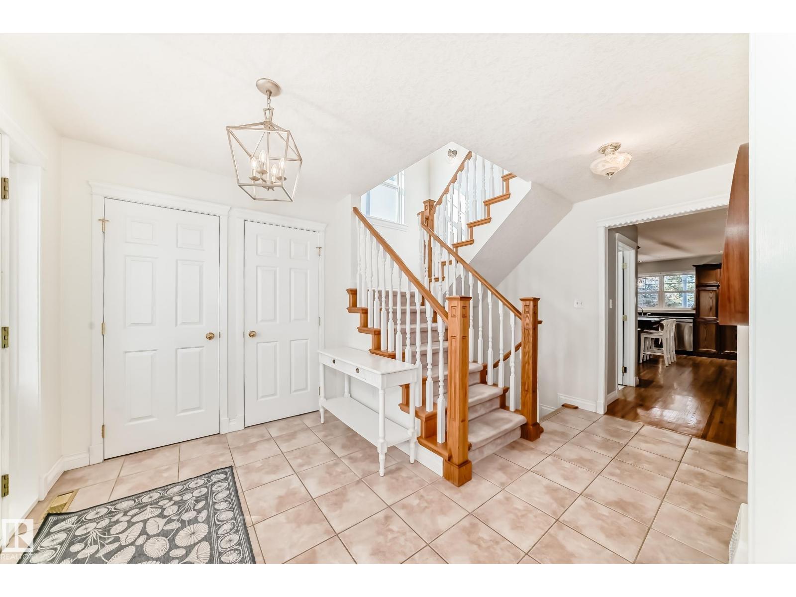 10812 128 ST NW, Edmonton