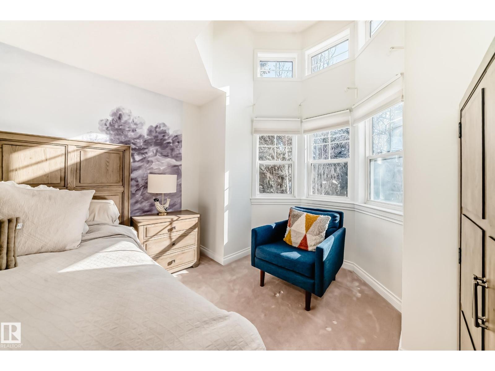 10812 128 ST NW, Edmonton