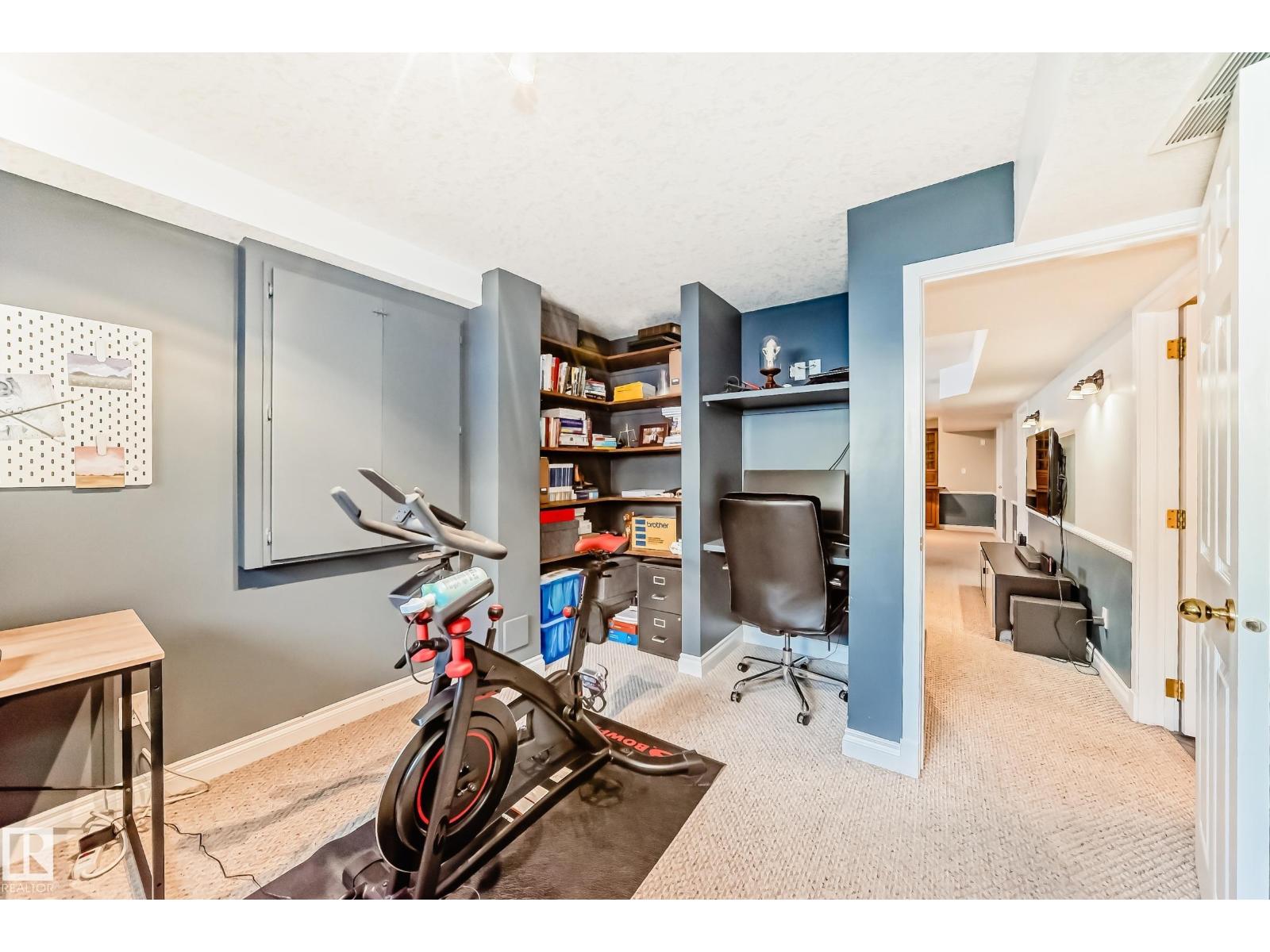 10812 128 ST NW, Edmonton