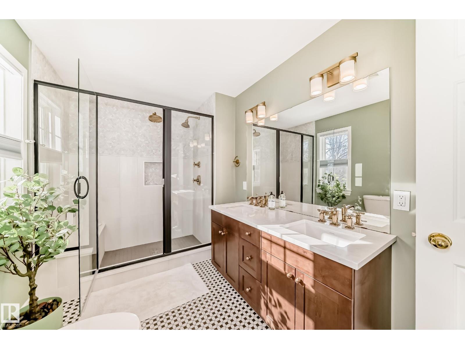 10812 128 ST NW, Edmonton