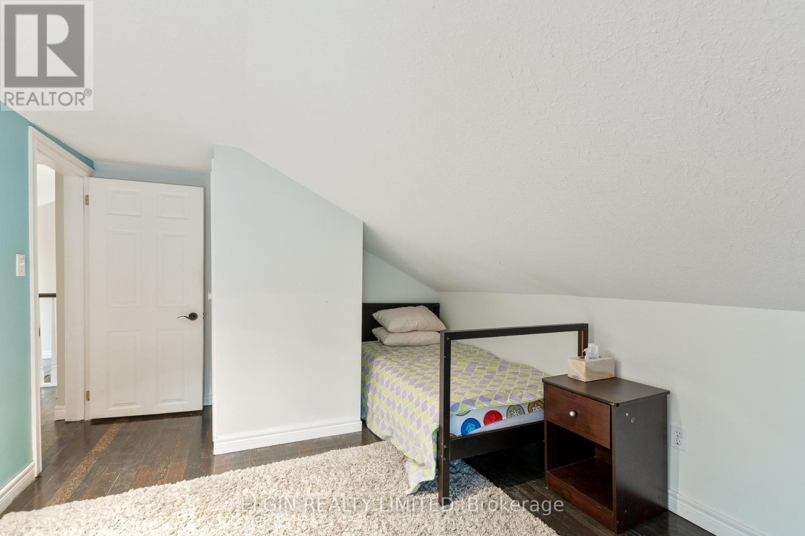 219 SUNSET DRIVE Property Photo