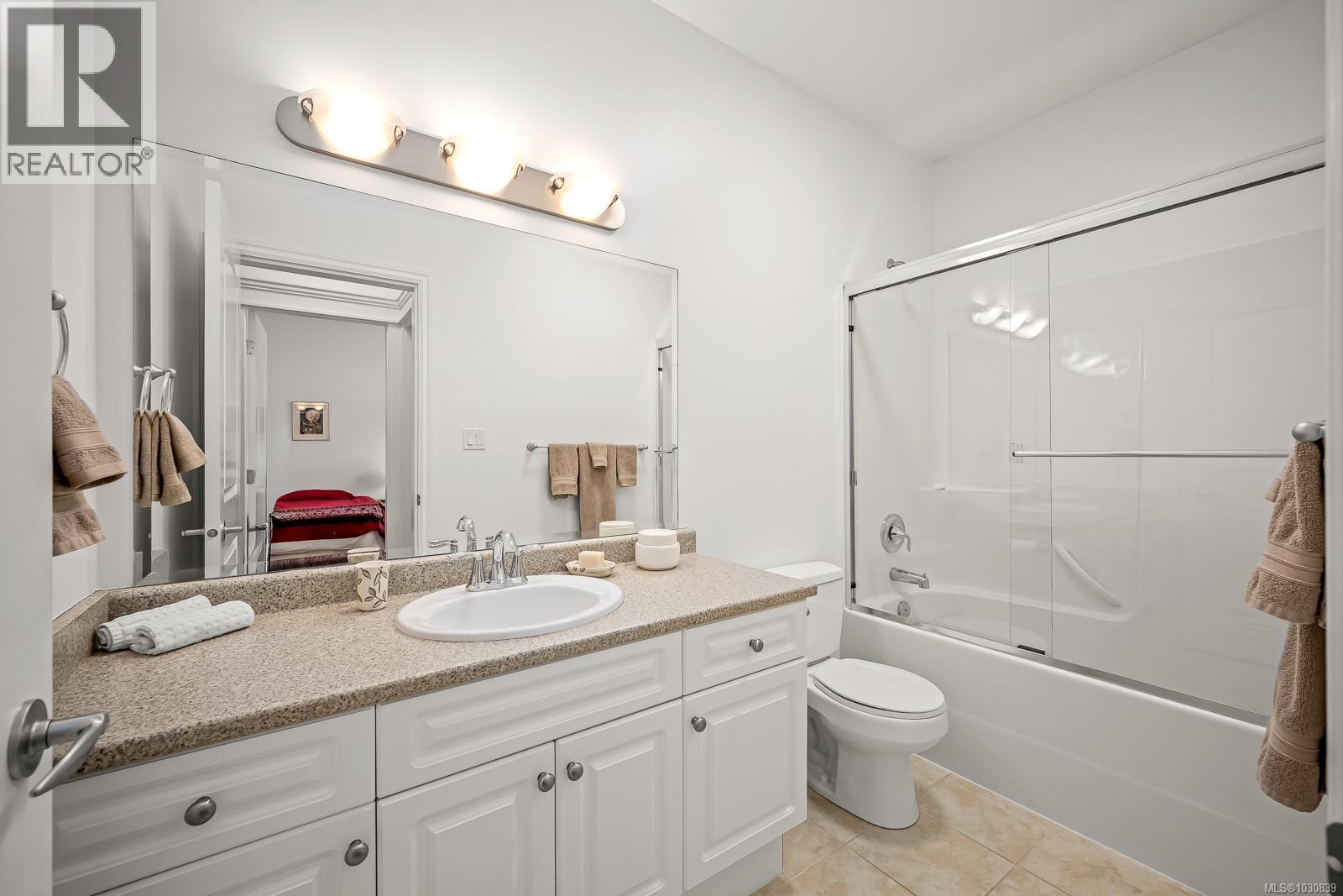 50 2001 Blue Jay Pl, Courtenay