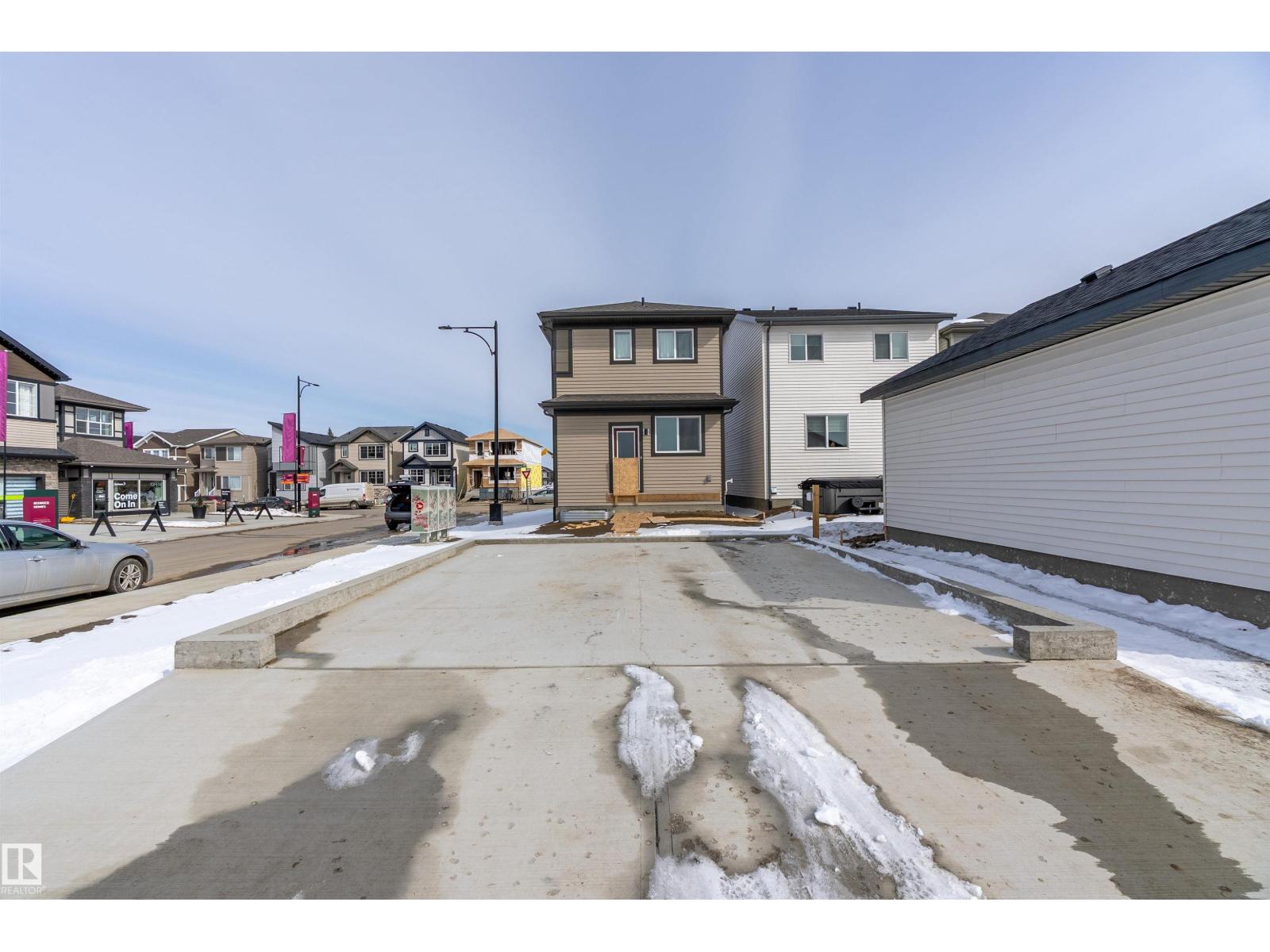 330 EDGEMONT DR NW - 38