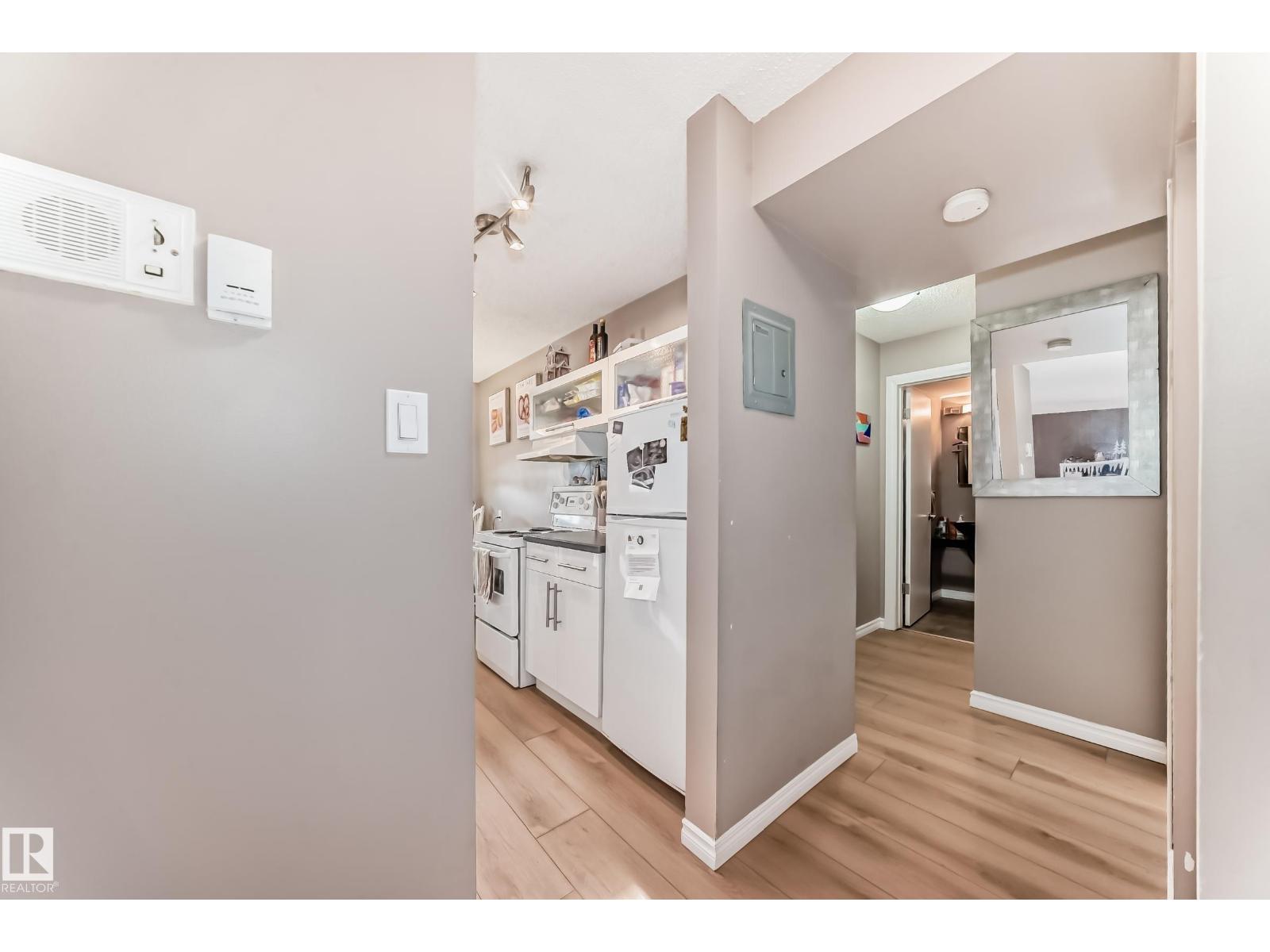 #102 10149 83 AV NW, Edmonton