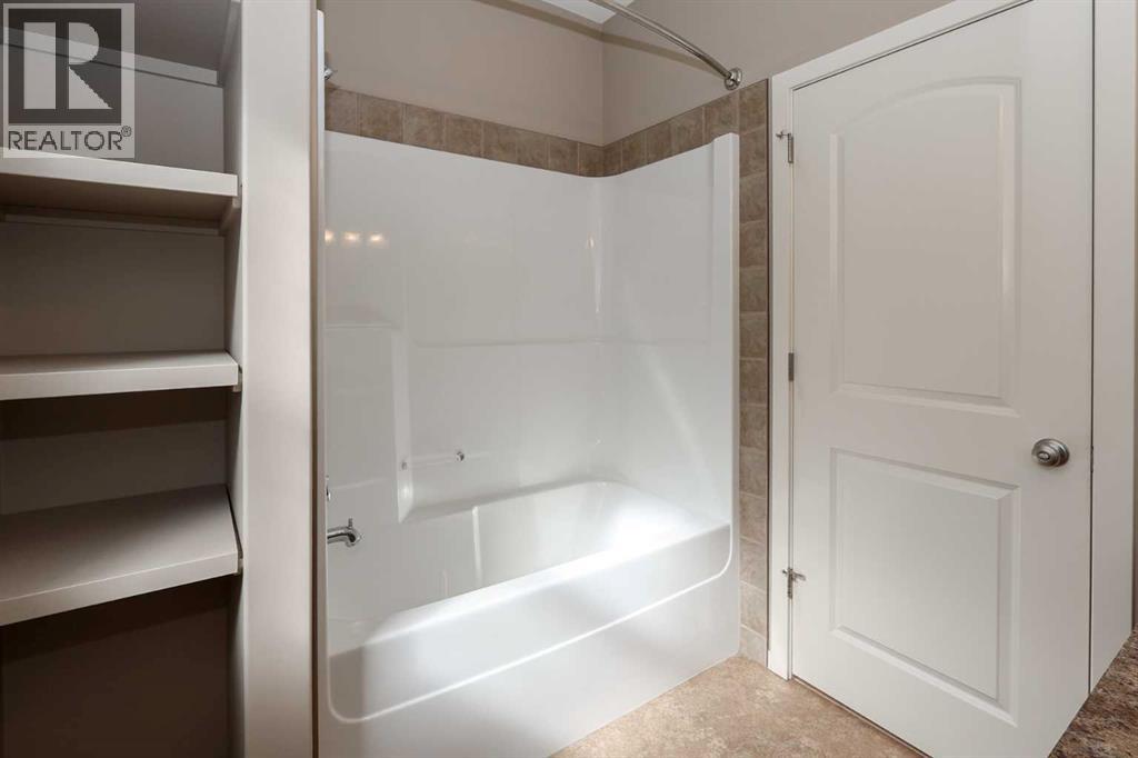 18 Traptow Close, Red Deer