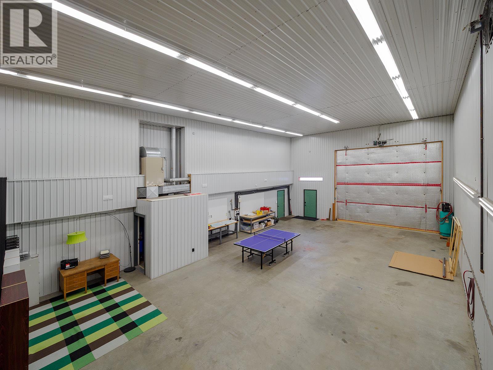 1756 Highway 95 Highway, Golden