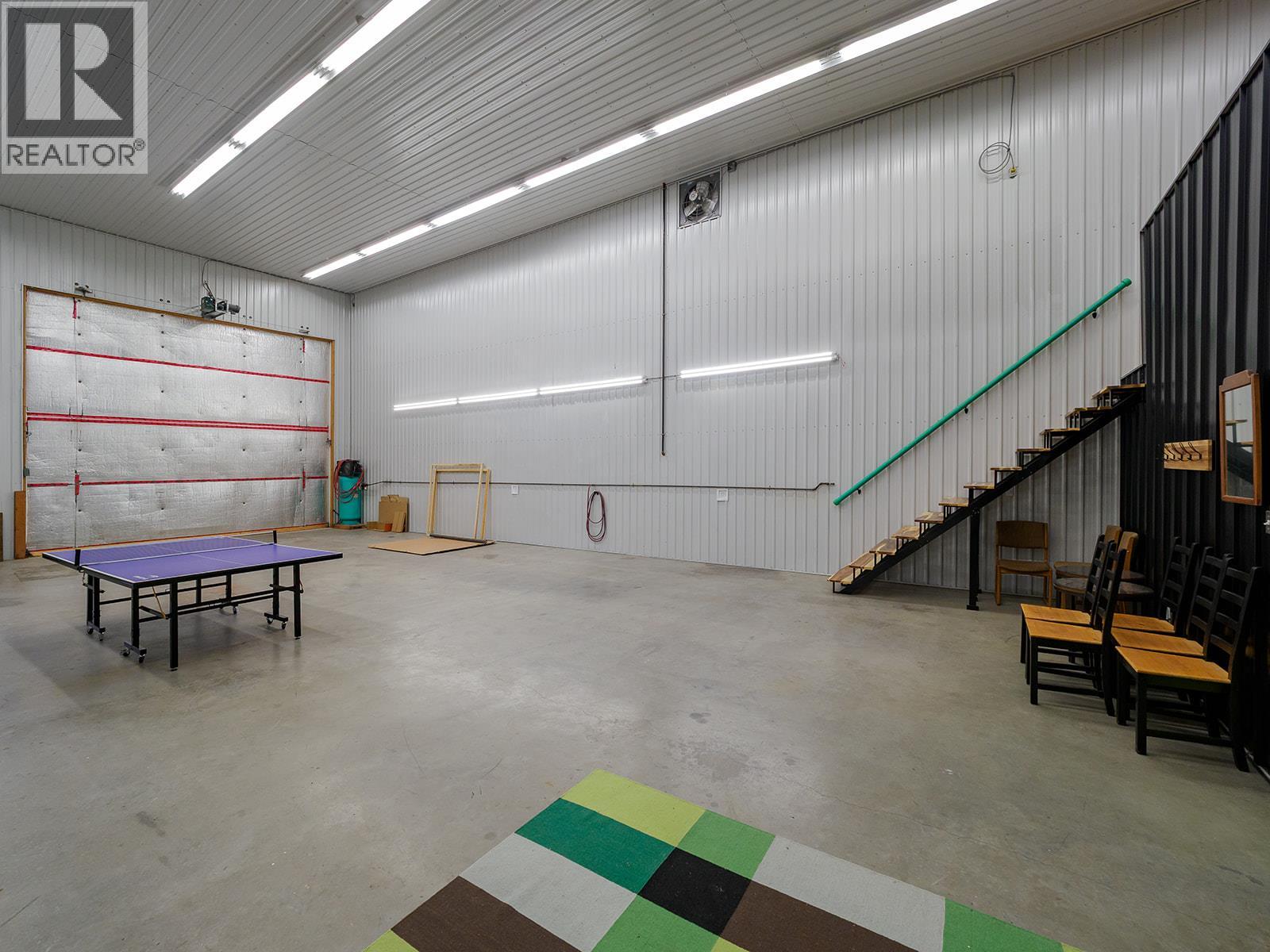 1756 Highway 95 Highway, Golden