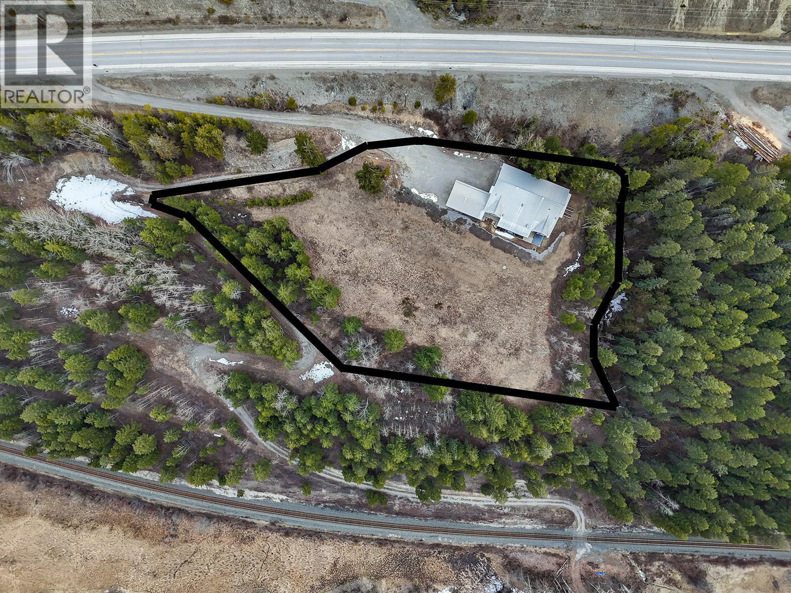 1756 Highway 95 Highway, Golden