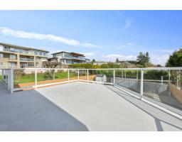 1388 Kerfoot Road, White Rock, BC V4B3L6 Photo 22