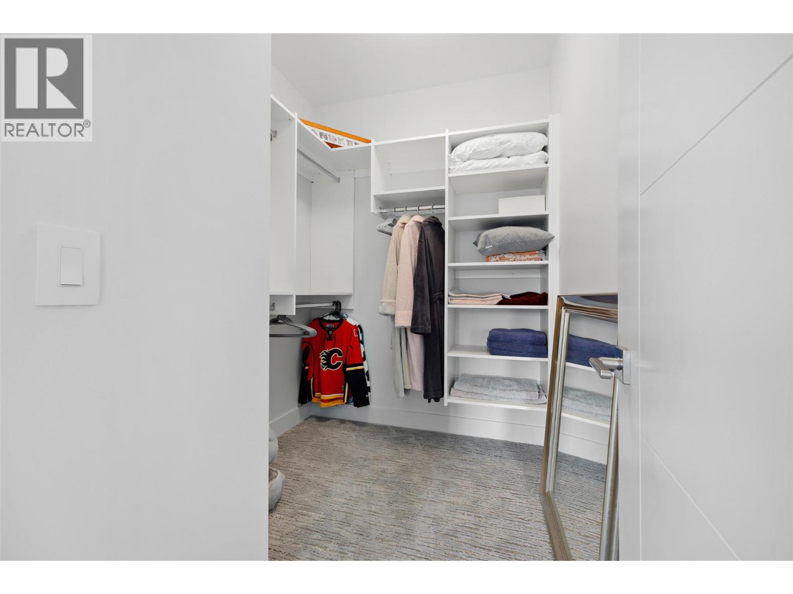 9988 Beacon Hill Drive, Lake Country