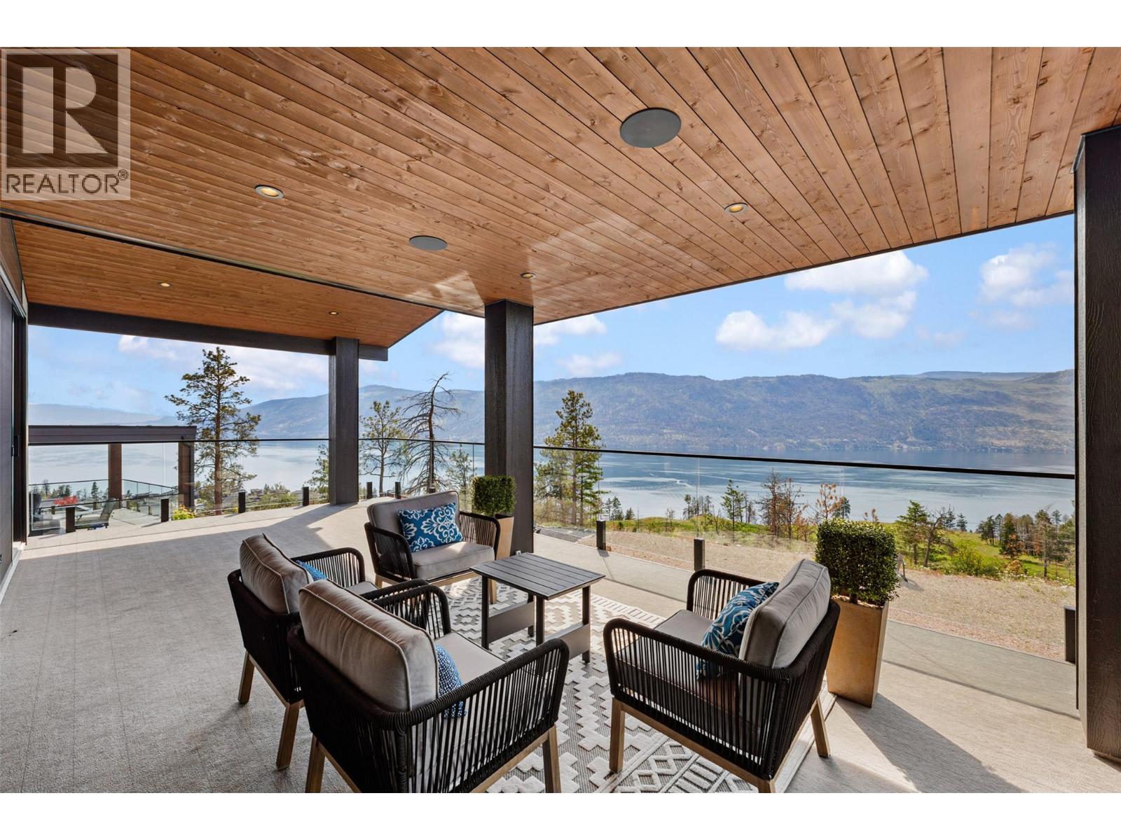 9988 Beacon Hill Drive, Lake Country