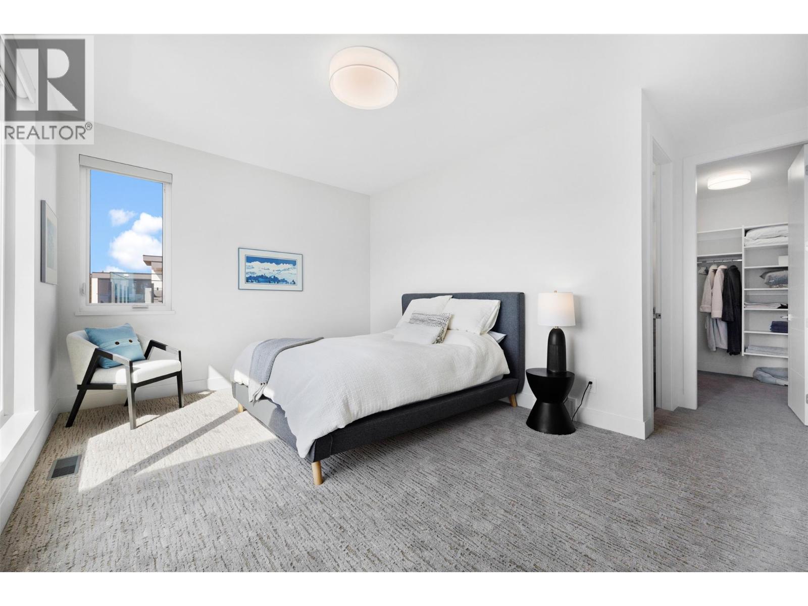 9988 Beacon Hill Drive, Lake Country