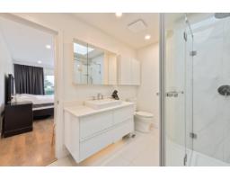 1388 Kerfoot Road, White Rock, BC V4B3L6 Photo 24