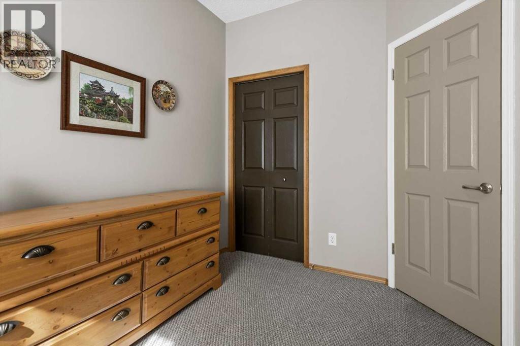 122 West Terrace Place, Cochrane