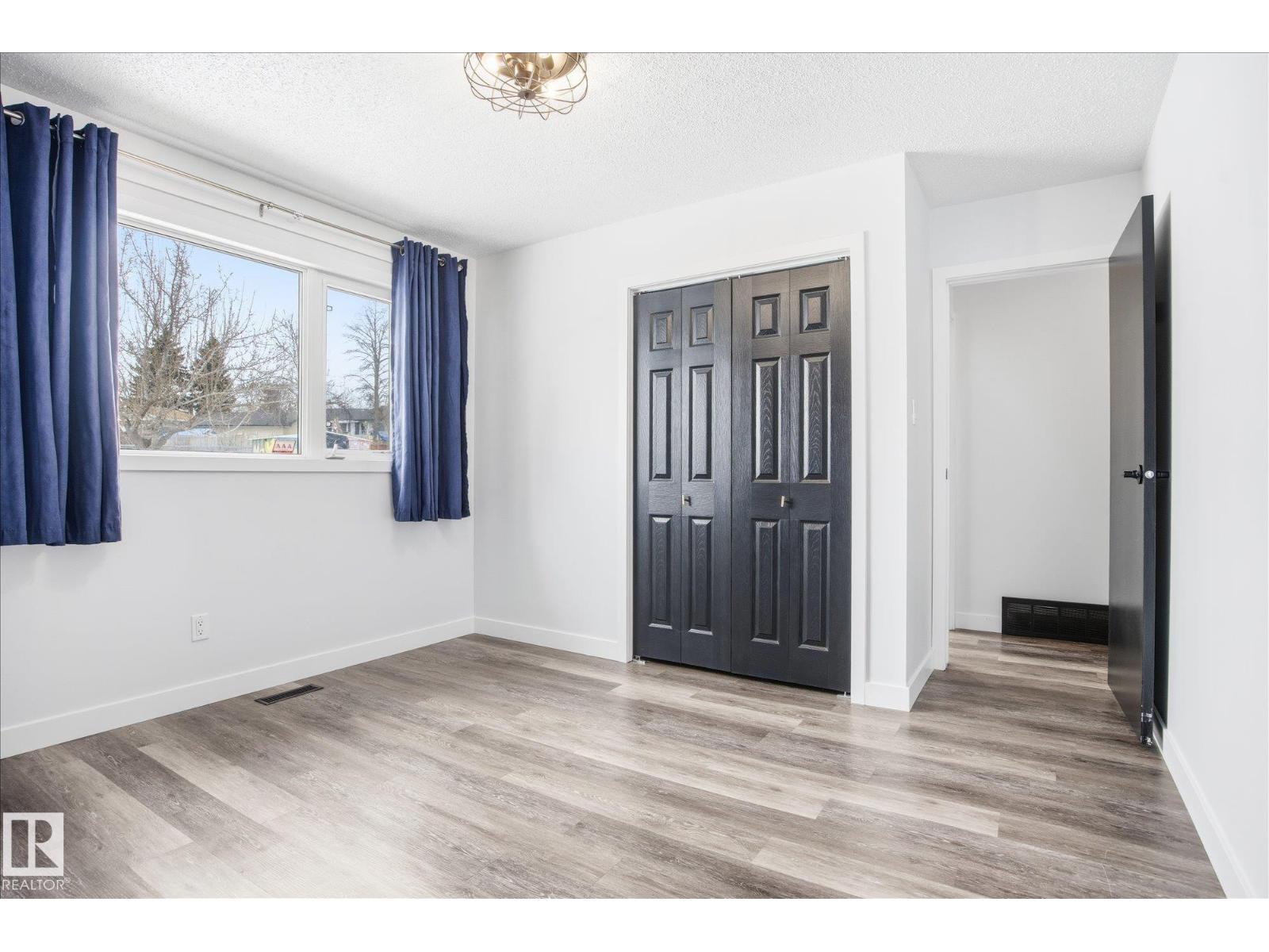 46 MISSION ST, Sherwood Park