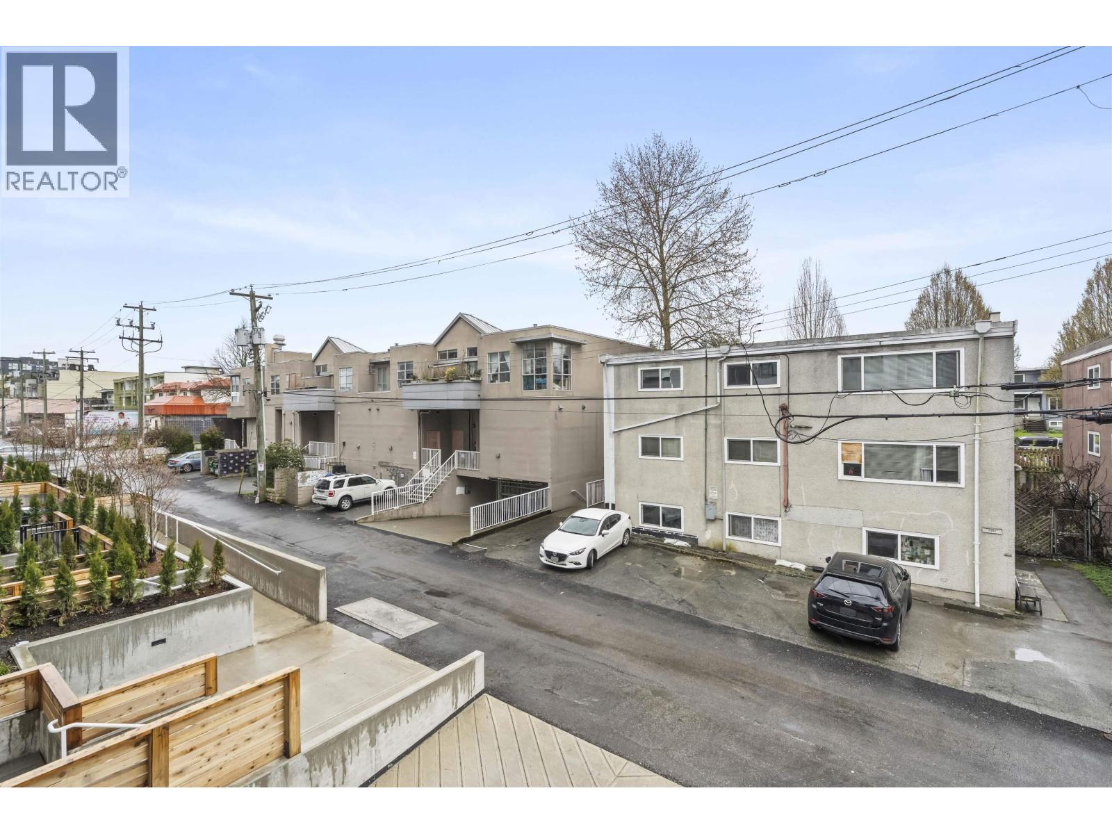 204 4928 QUEBEC STREET, Vancouver