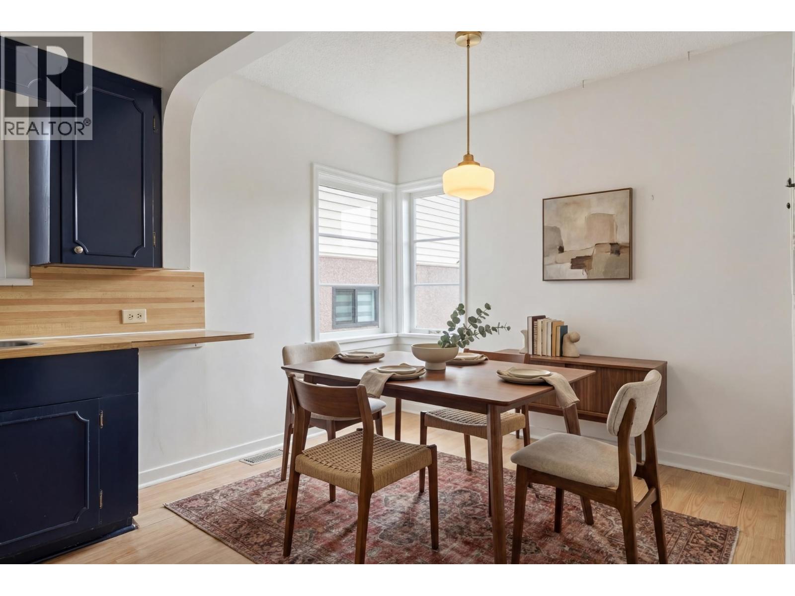 2580 E 19TH AVENUE, Vancouver