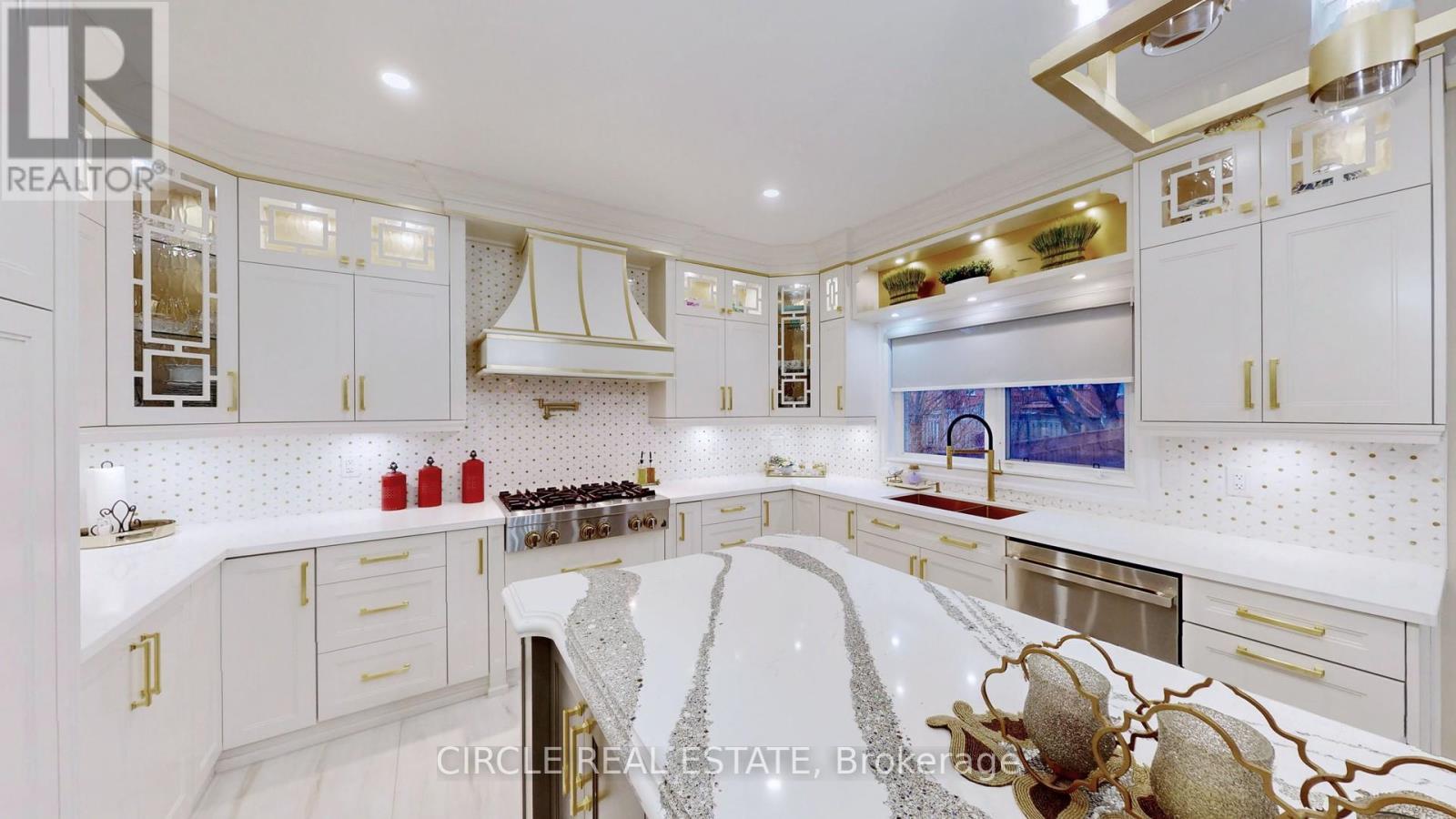 5351 FOREST RIDGE DRIVE - 11
