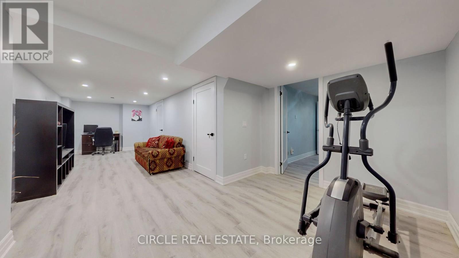 5351 FOREST RIDGE DRIVE - 37