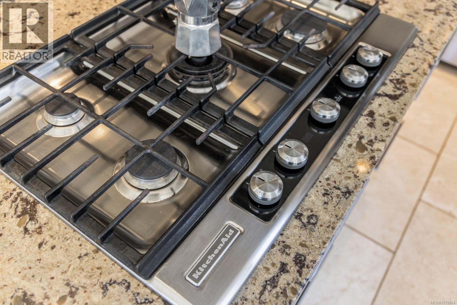 3223 Sedgwick Dr, Colwood