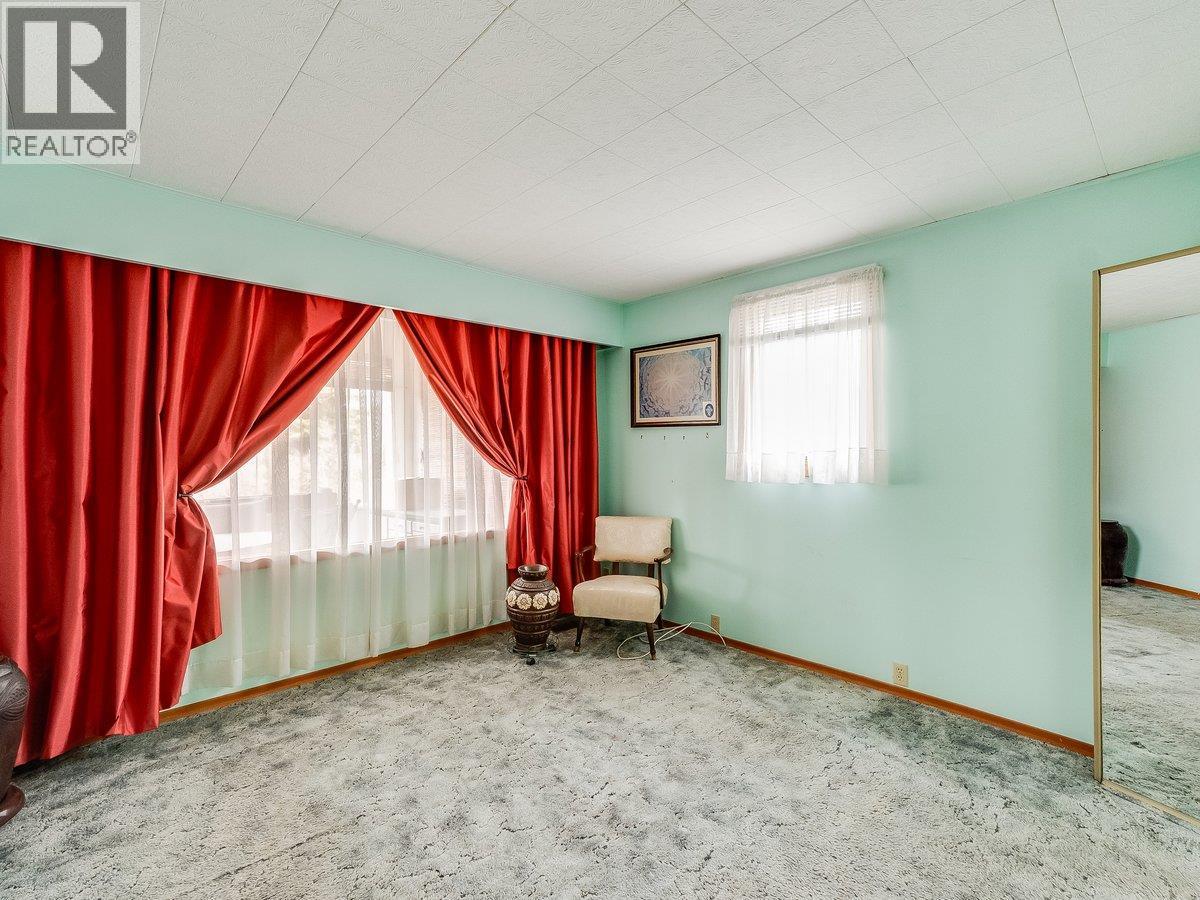 524 HOOVER STREET - 12