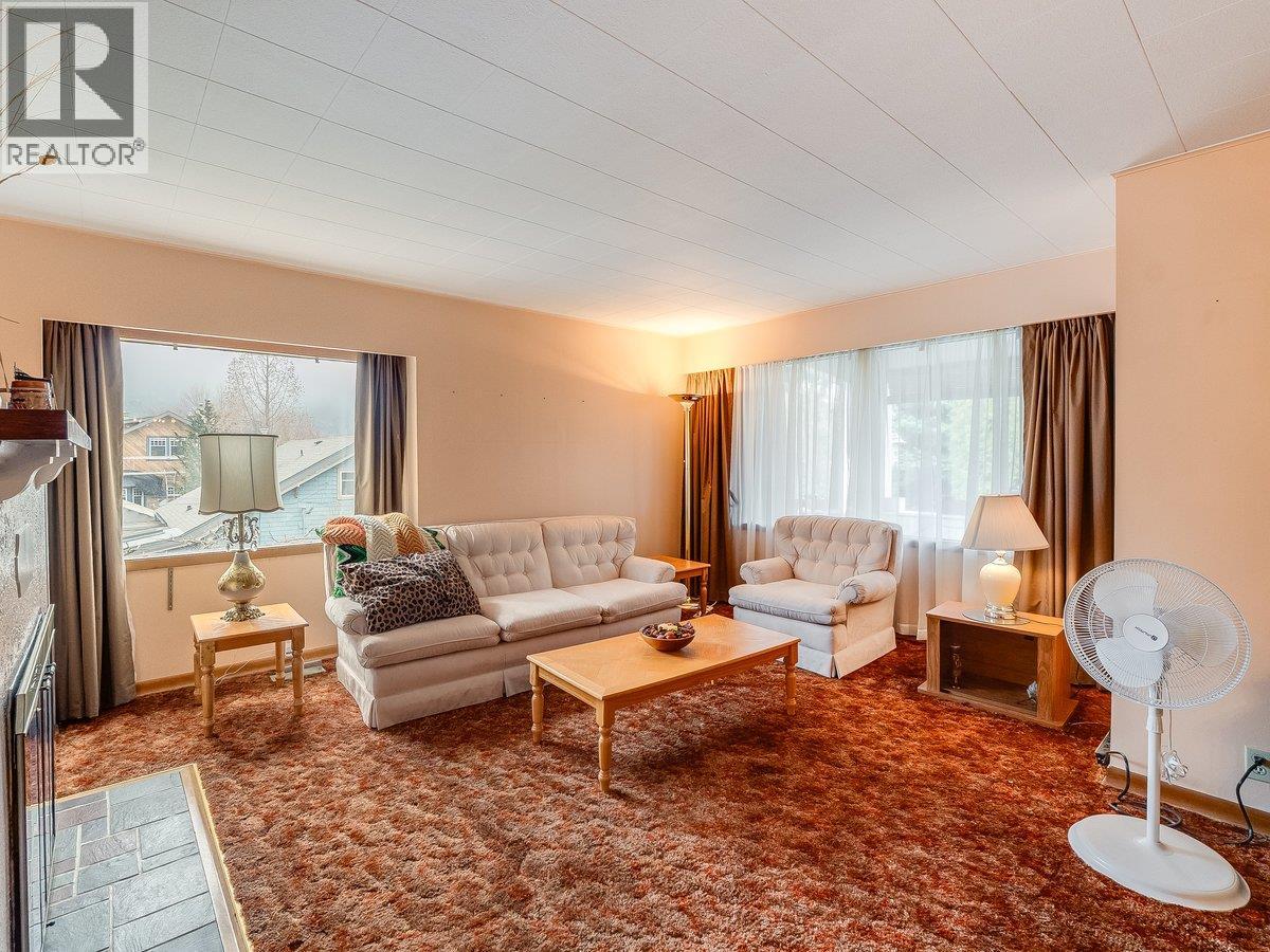 524 HOOVER STREET - 10