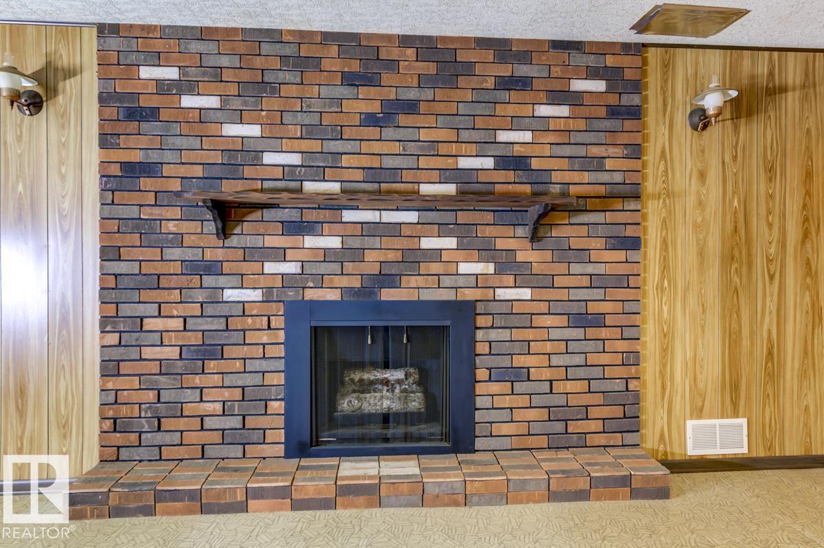 4021 117 AV NW, Edmonton