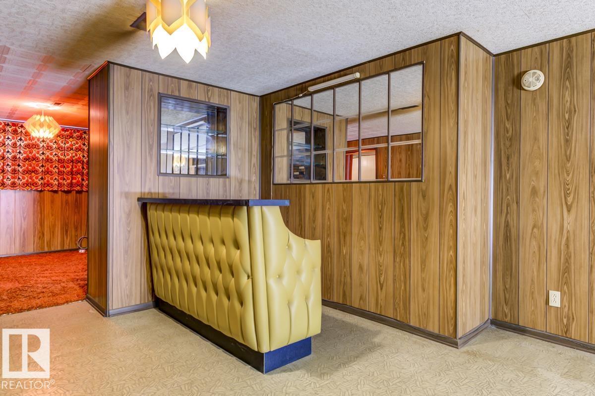 4021 117 AV NW, Edmonton