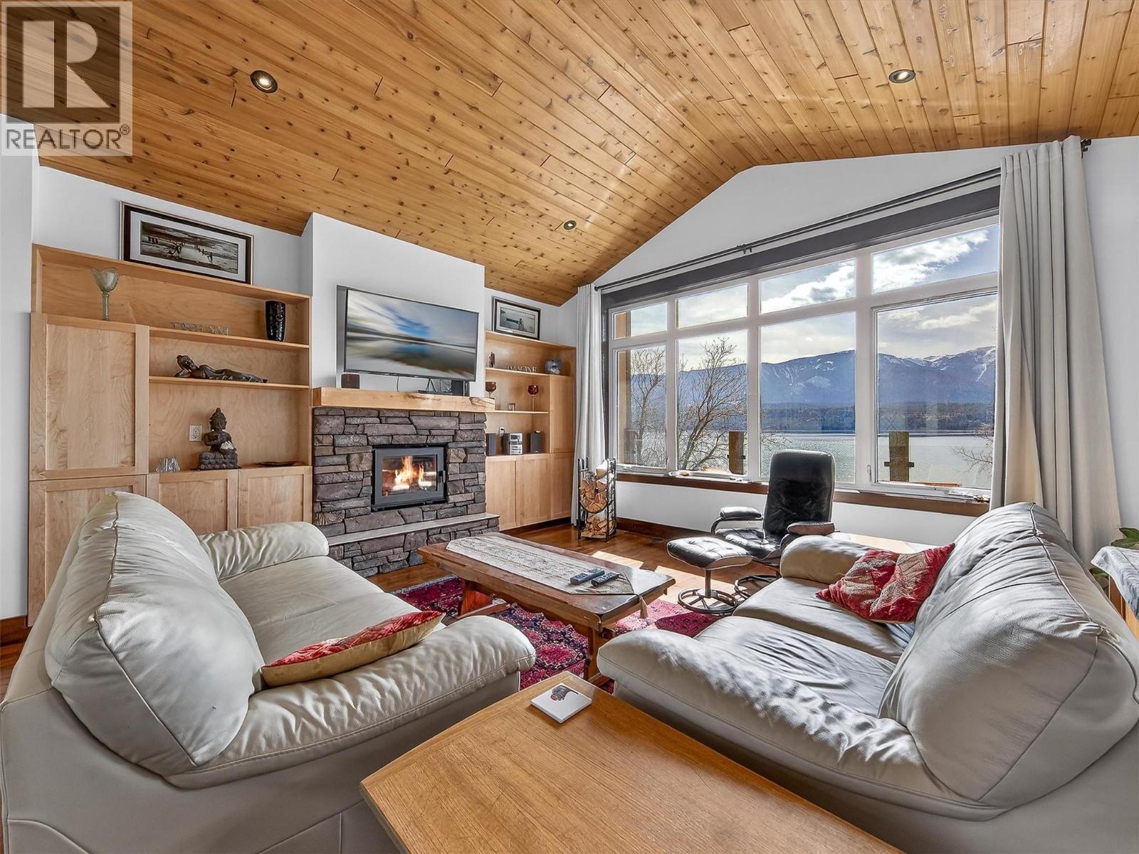 1193 Baltac Road, Invermere