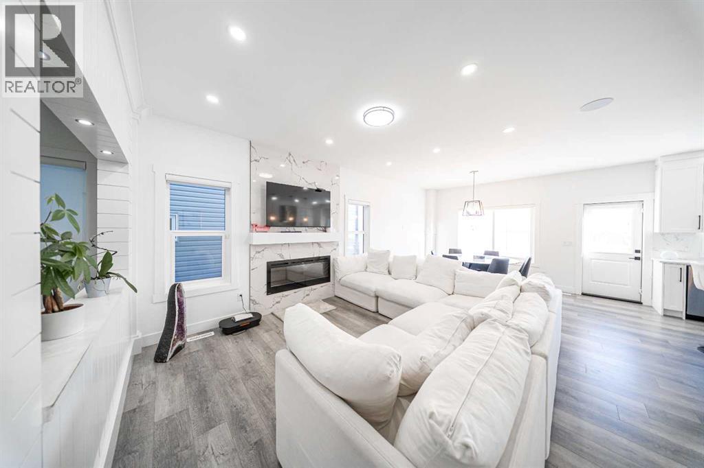 Single Family House for Sale in  Saddlecrest Grove NE Saddle Ridge Calgary 