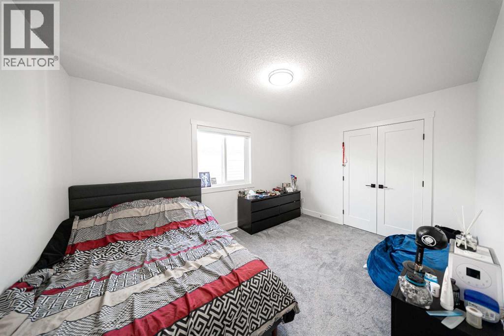 Single Family House for Sale in  Saddlecrest Grove NE Saddle Ridge Calgary 