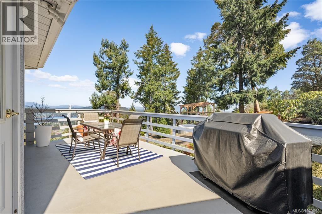 1828 Strathcona Hts, Shawnigan Lake