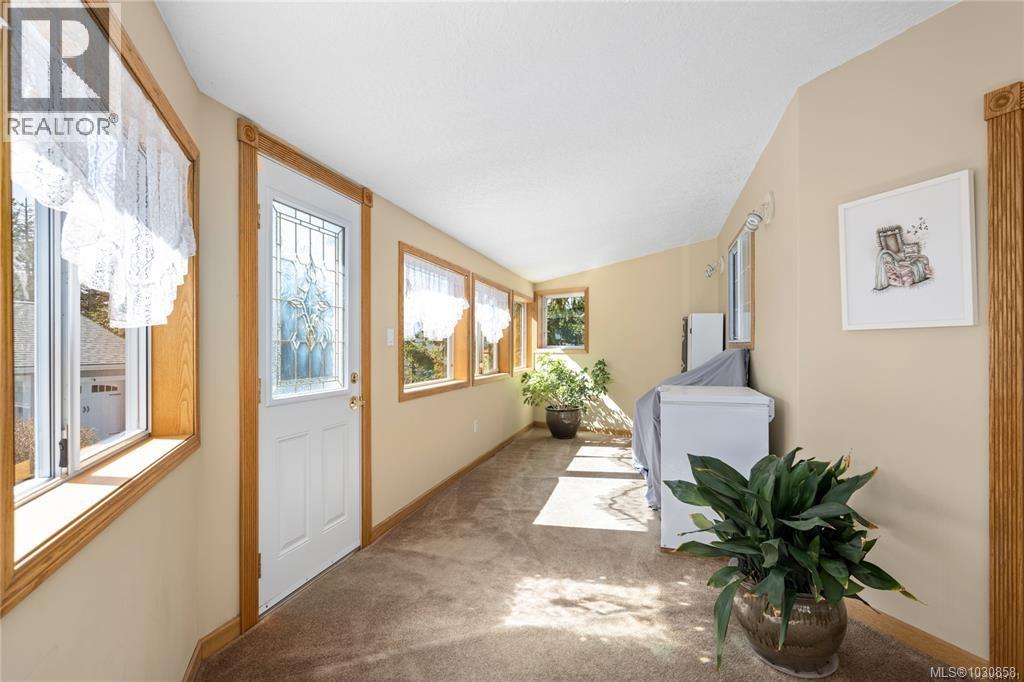 1828 Strathcona Hts, Shawnigan Lake