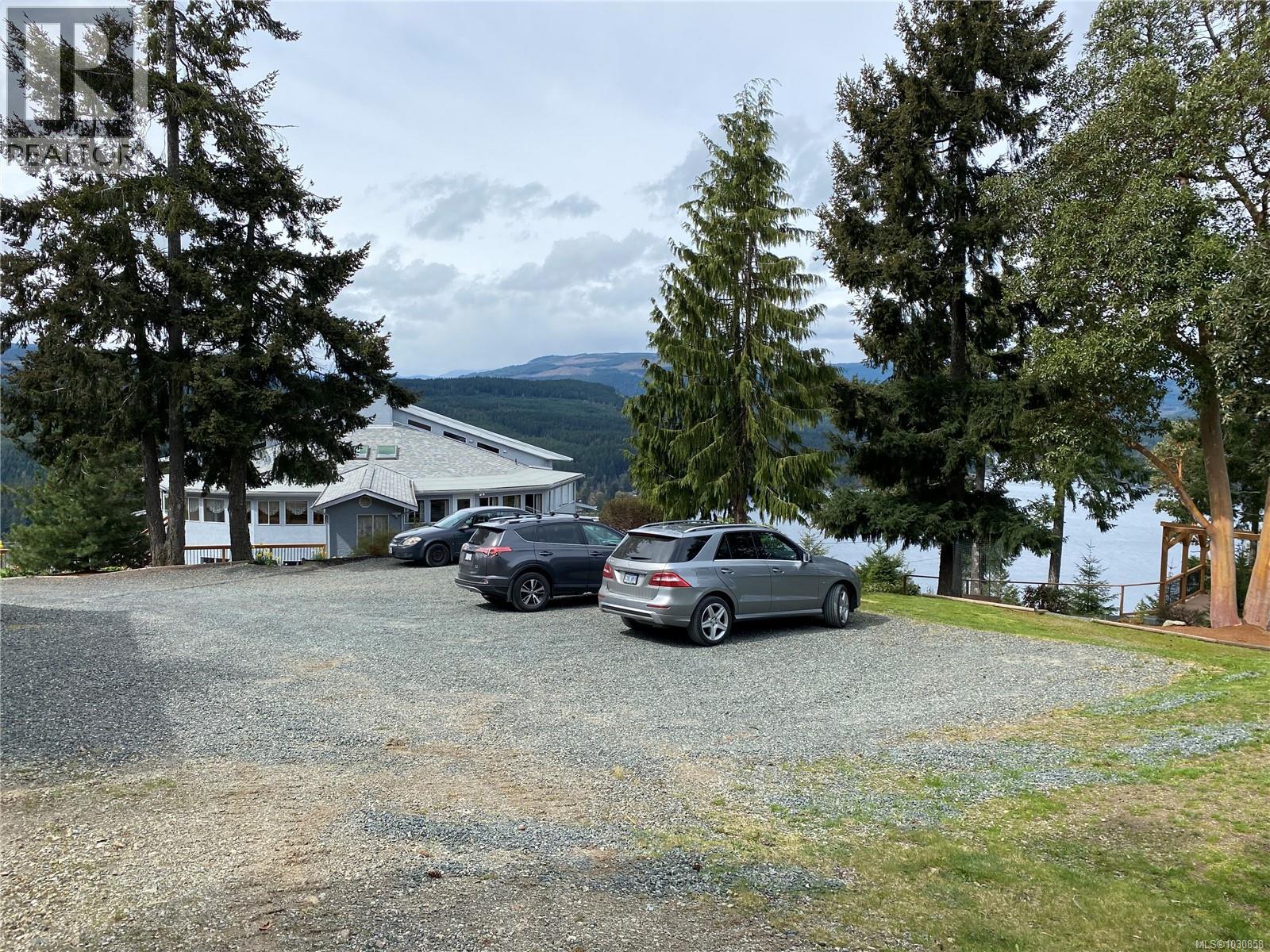 1828 Strathcona Hts, Shawnigan Lake