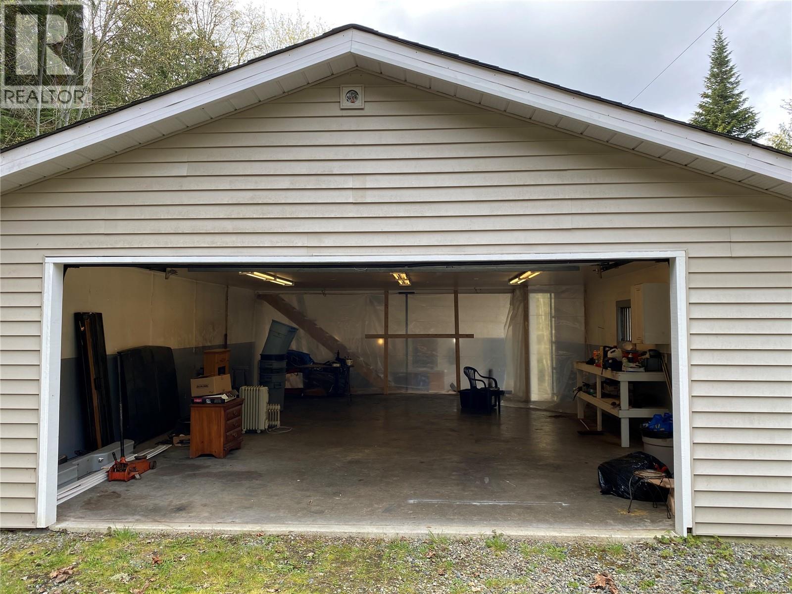 1828 Strathcona Hts, Shawnigan Lake