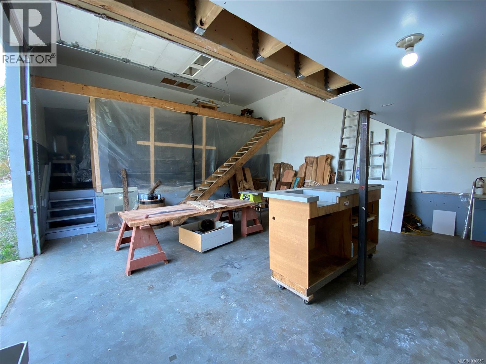 1828 Strathcona Hts, Shawnigan Lake