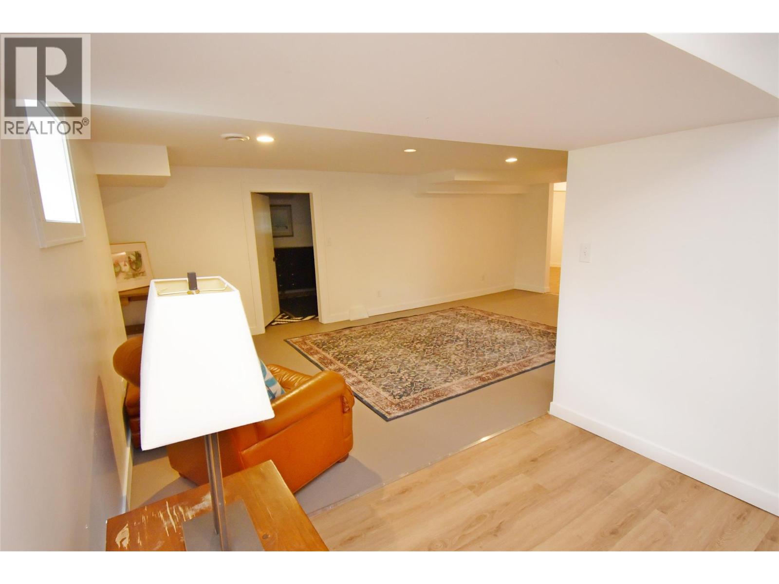 2501 30 Avenue, Vernon