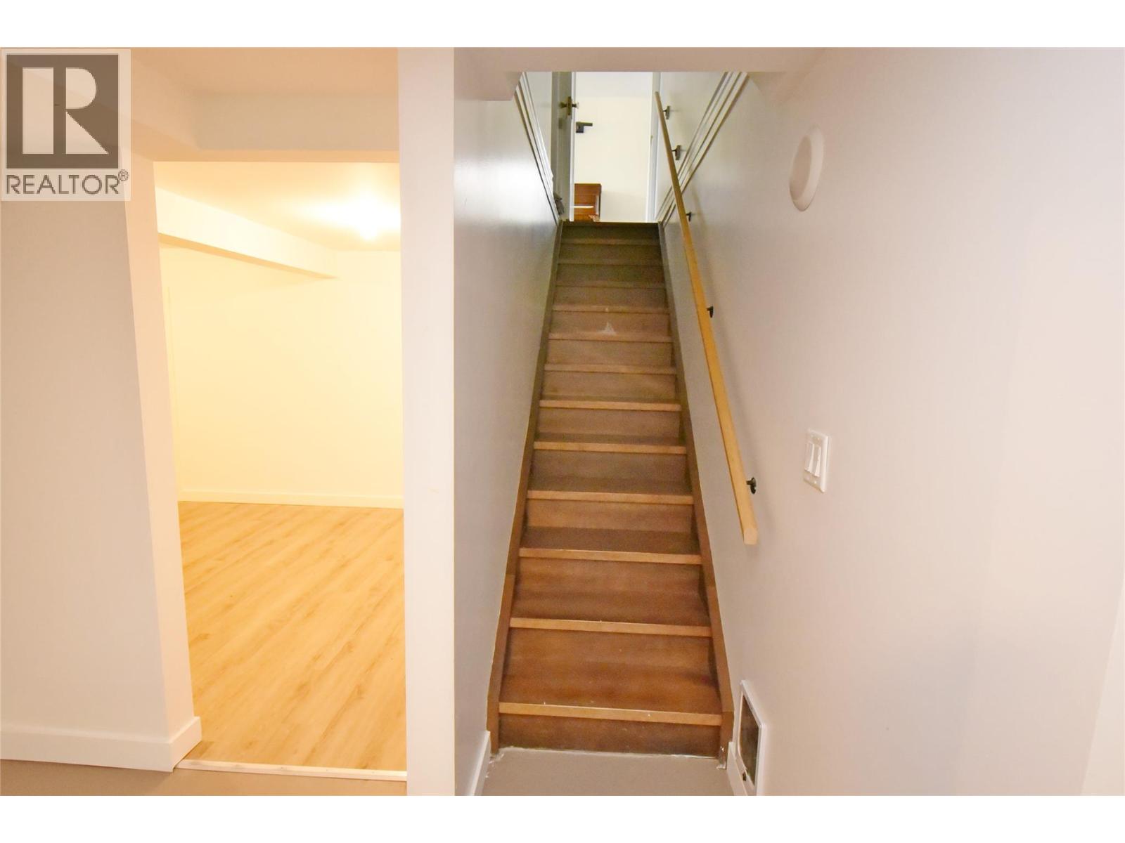 2501 30 Avenue, Vernon