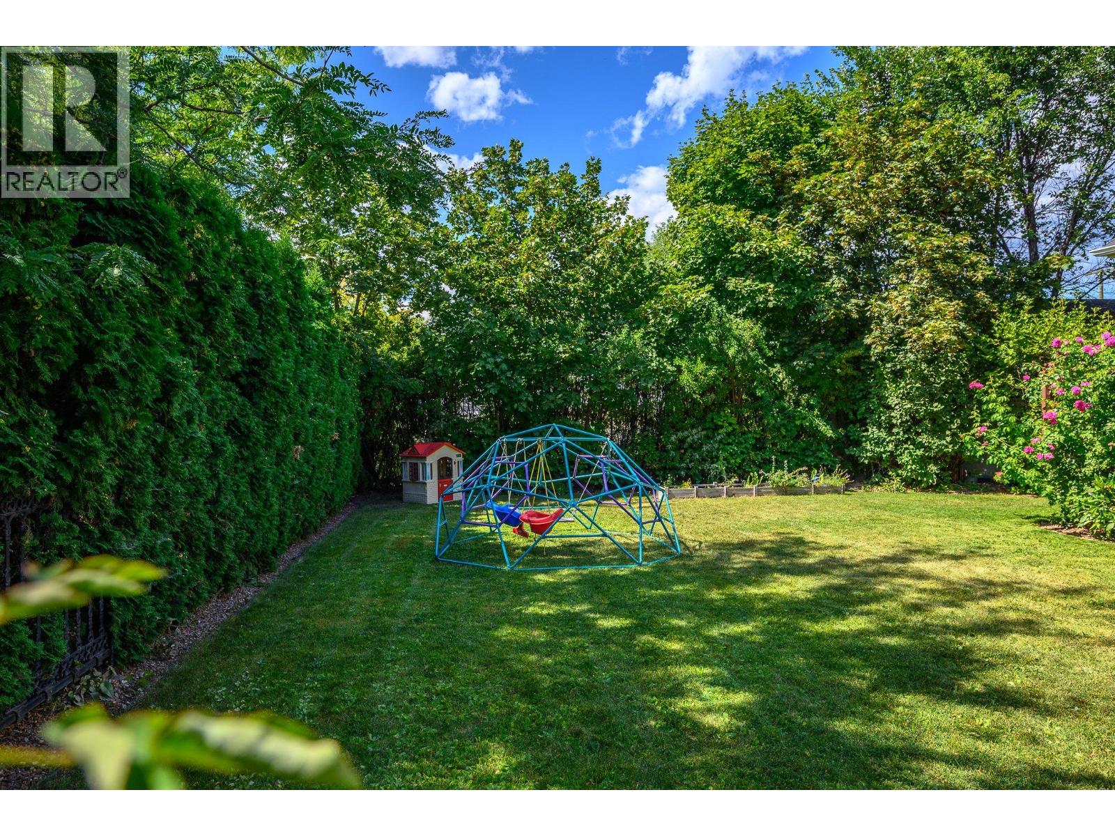 2501 30 Avenue, Vernon