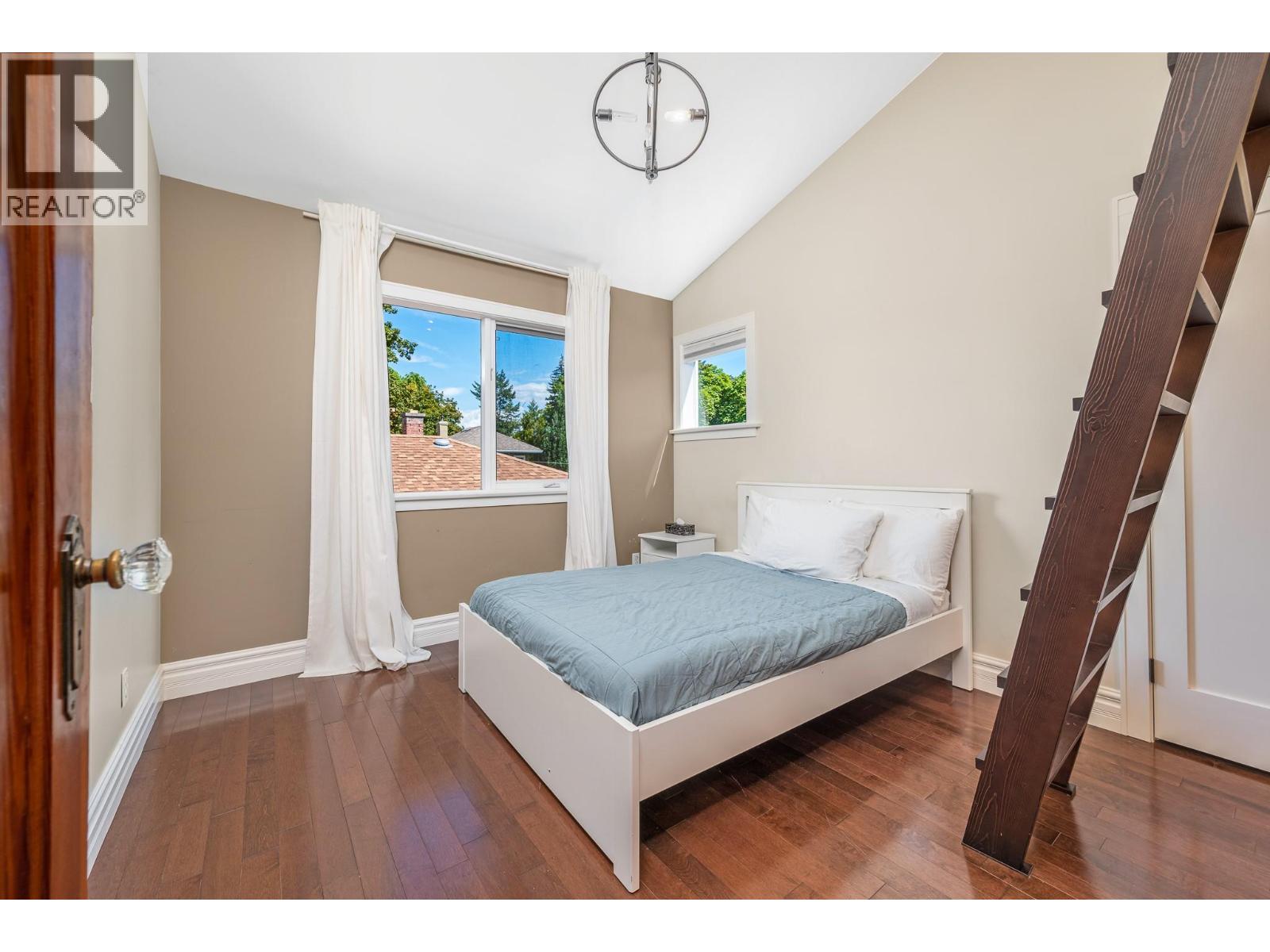 2501 30 Avenue, Vernon