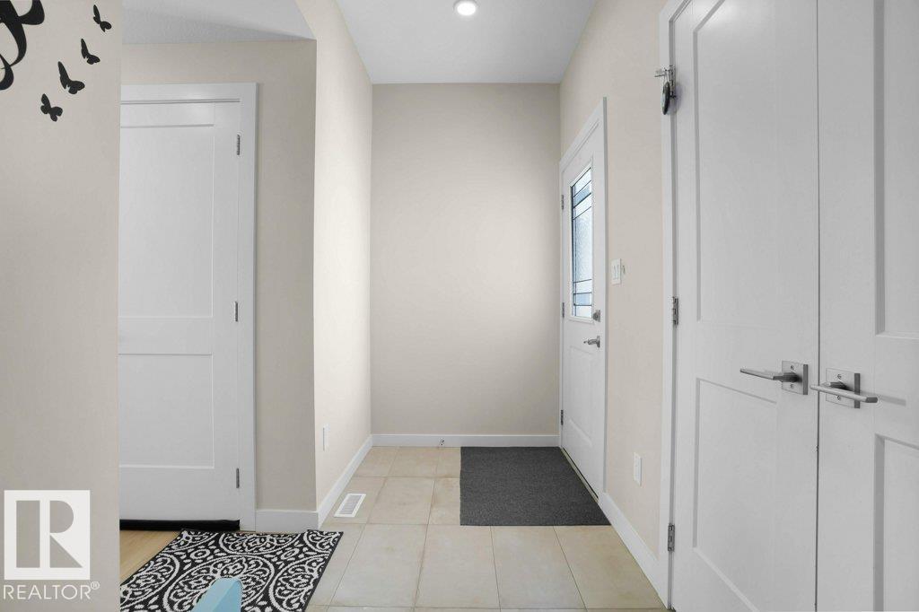 1459 CHERNIAK WY SW, Edmonton