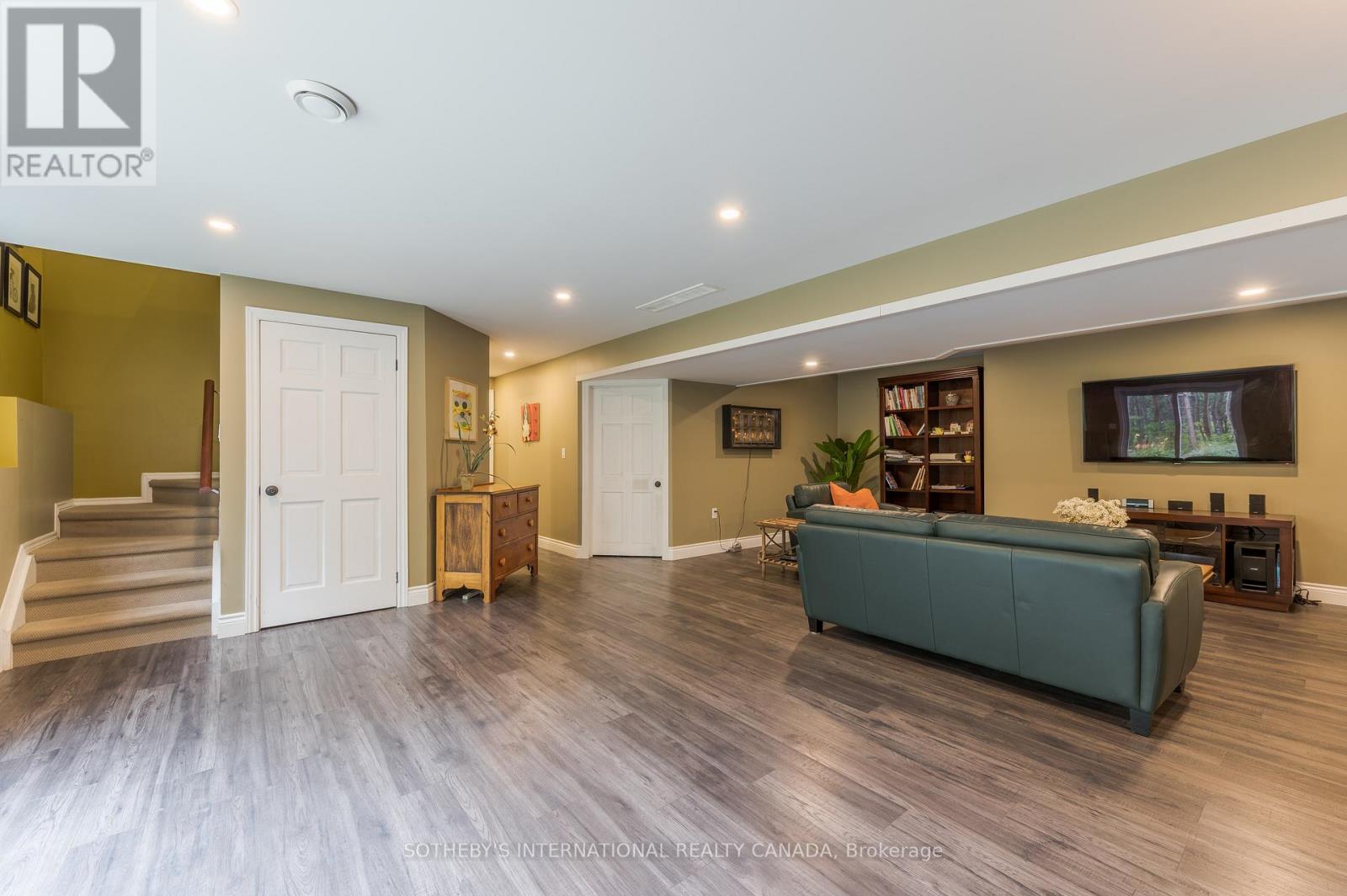 72 CAMPBELL ROAD - 26