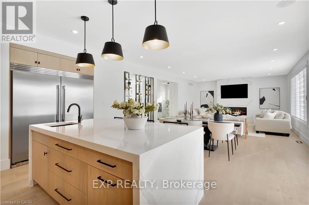 1048 WALTON AVENUE - 18