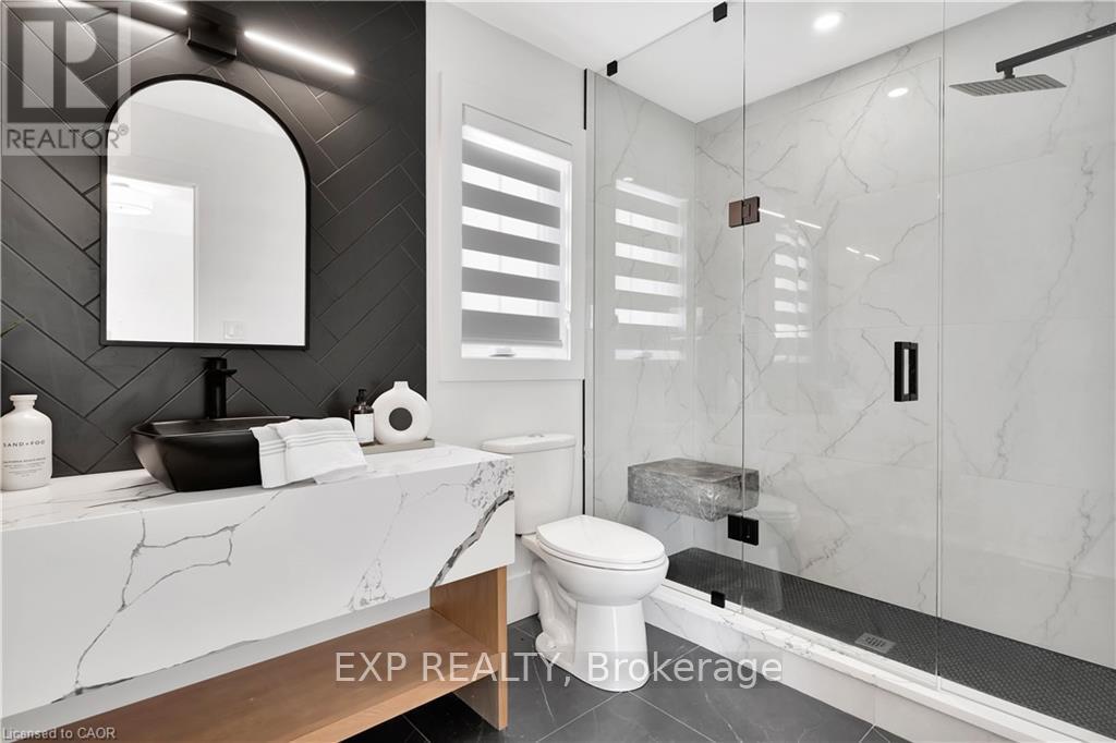 1048 WALTON AVENUE - 38