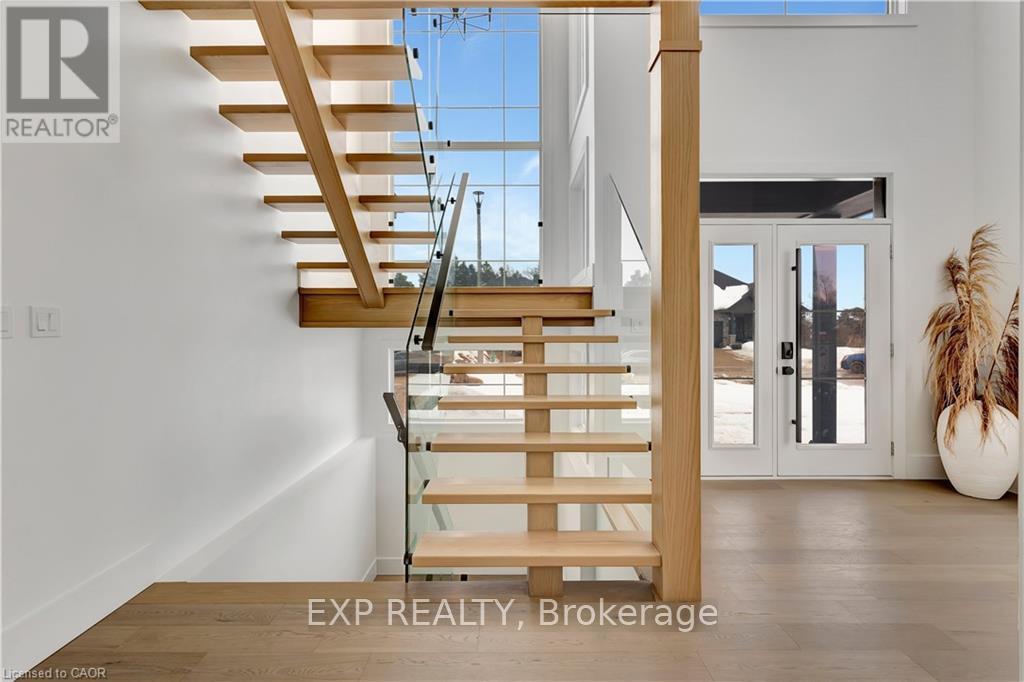 1048 WALTON AVENUE - 6